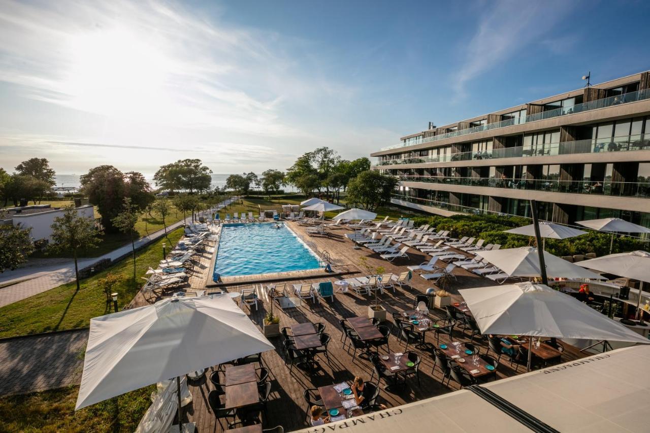 Novi Resort VBY Buitenkant foto